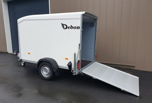 Debon Roadster 255 - Vielseitiger Kofferanhänger